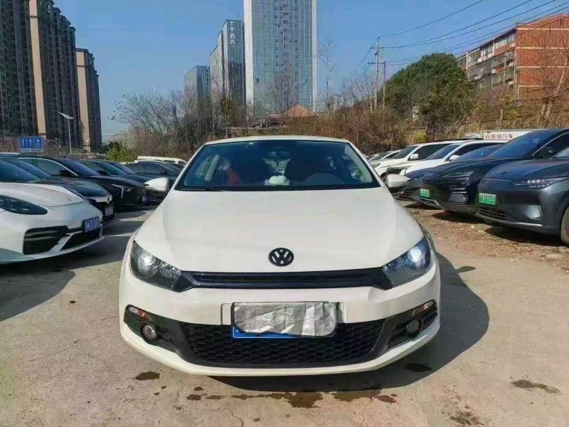 娄底13年大众尚酷1