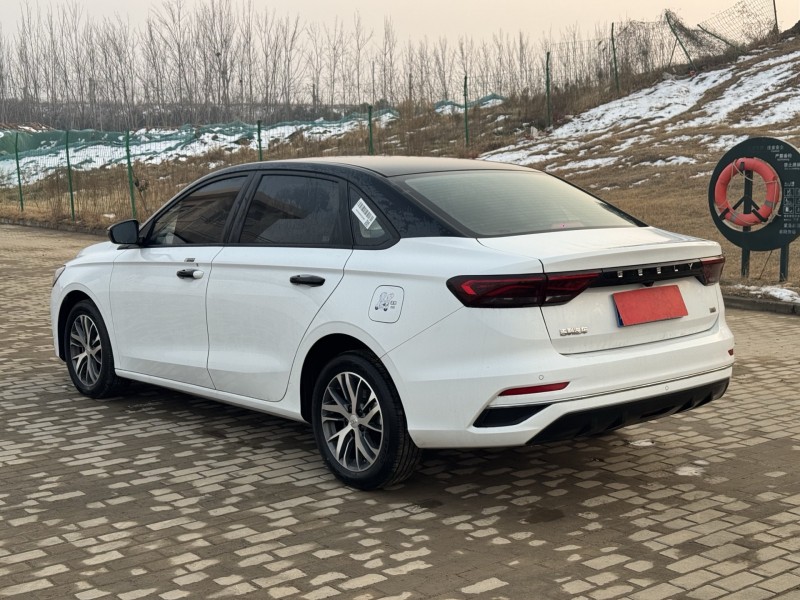 郑州24年吉利帝豪4