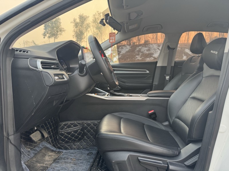 郑州24年吉利帝豪9