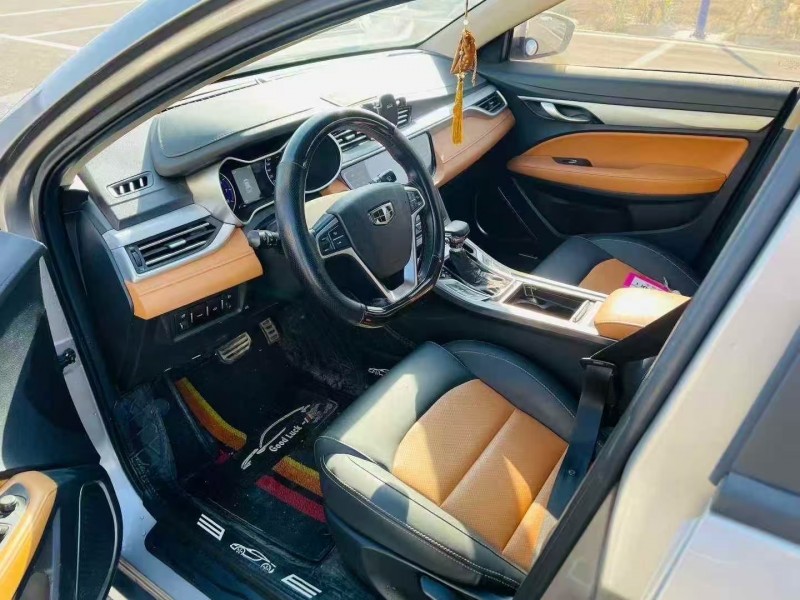 聊城18年吉利帝豪6