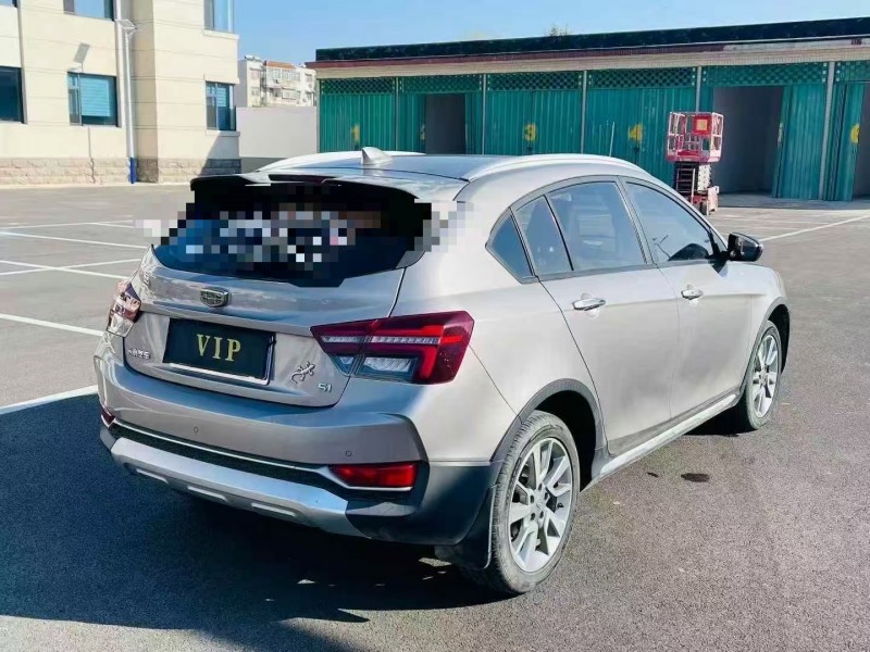 聊城18年吉利帝豪8