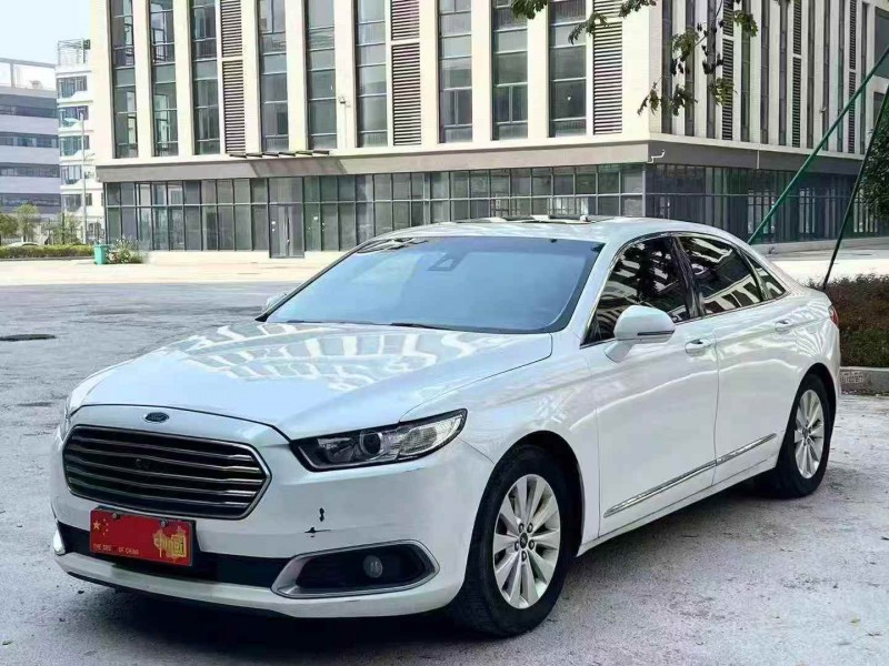 广州16年福特金牛座3