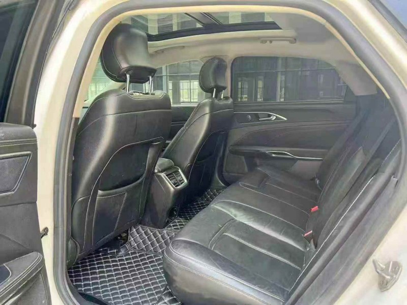 广州16年福特金牛座8