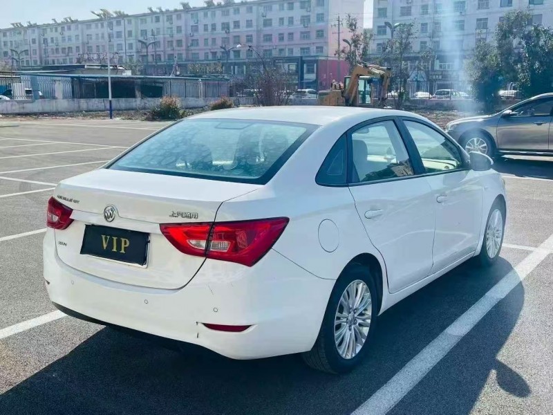 聊城16年别克英朗8