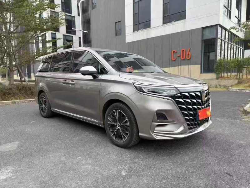 广州23年荣威IMAX83