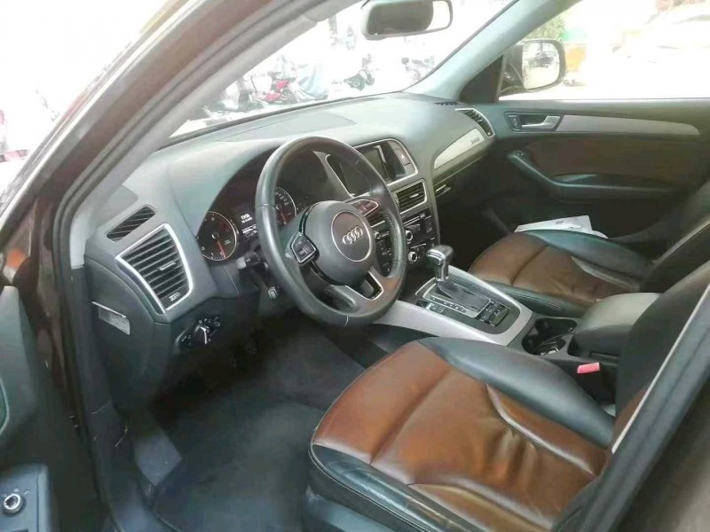 佛山18年奥迪Q55