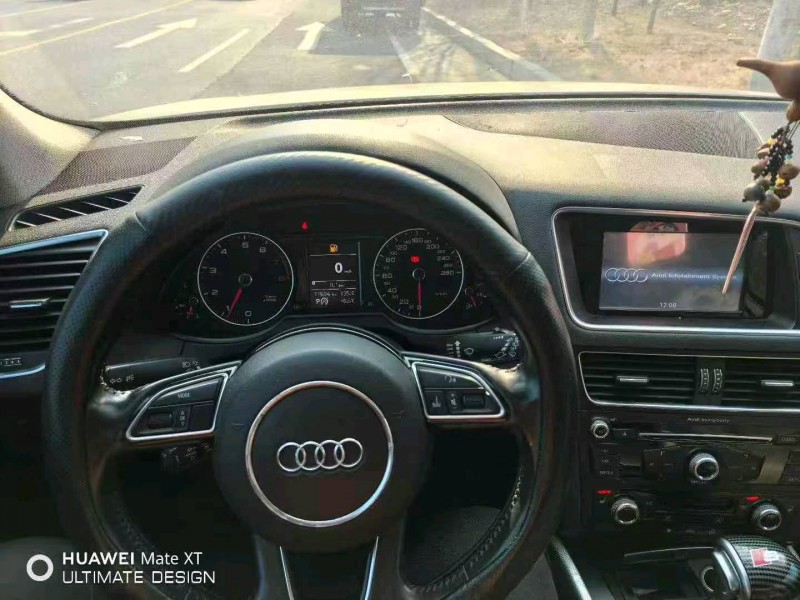 青岛16年奥迪Q57