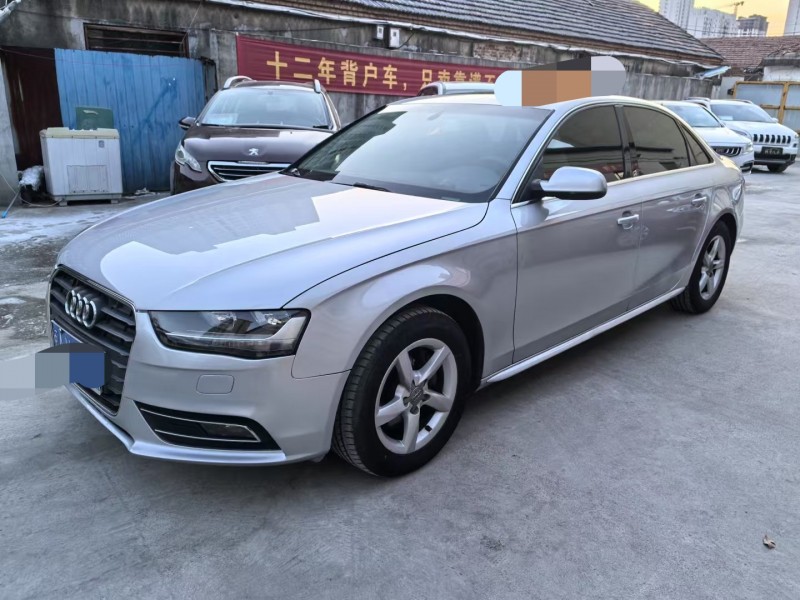 泰安13年奥迪A4L3