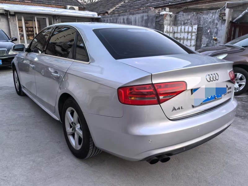 泰安13年奥迪A4L6