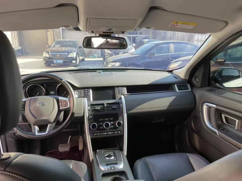 泰安17年路虎发现神行7