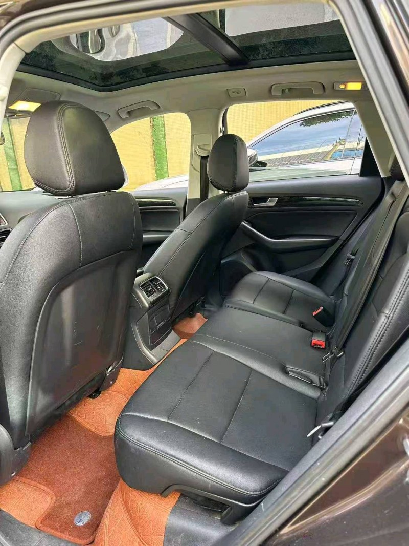 中山14年奥迪Q55