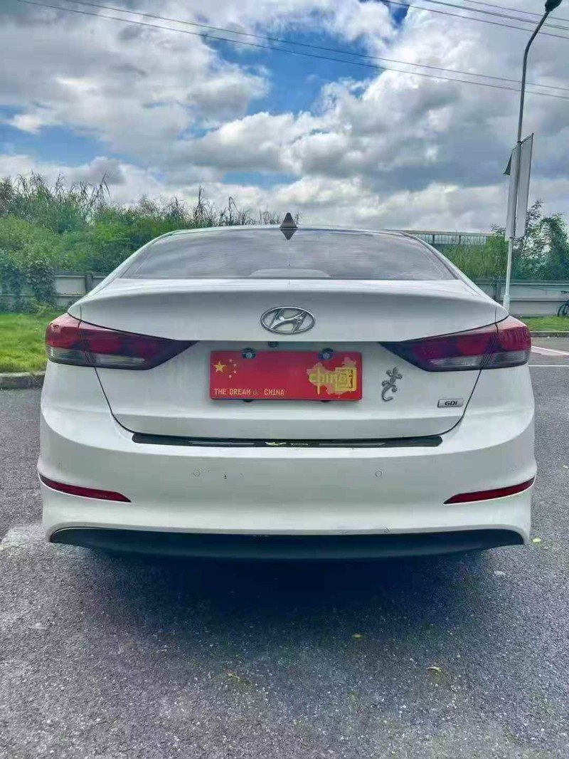 广州17年现代领动8