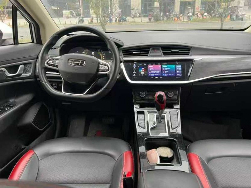 南昌21年吉利帝豪7