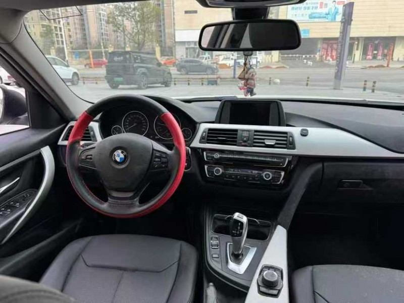 南昌15年宝马3系8