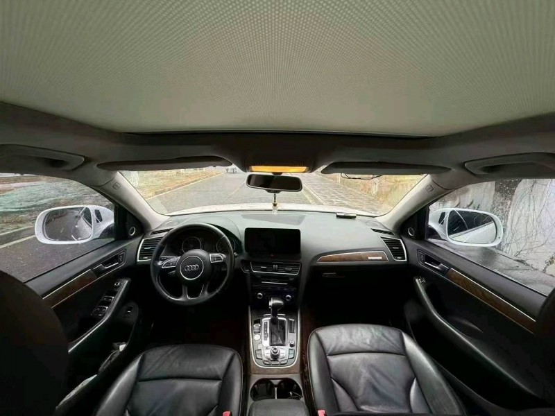 九江13年奥迪Q55