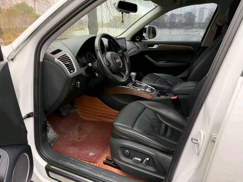 九江13年奥迪Q56