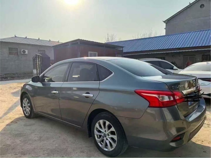 菏泽16年日产轩逸8