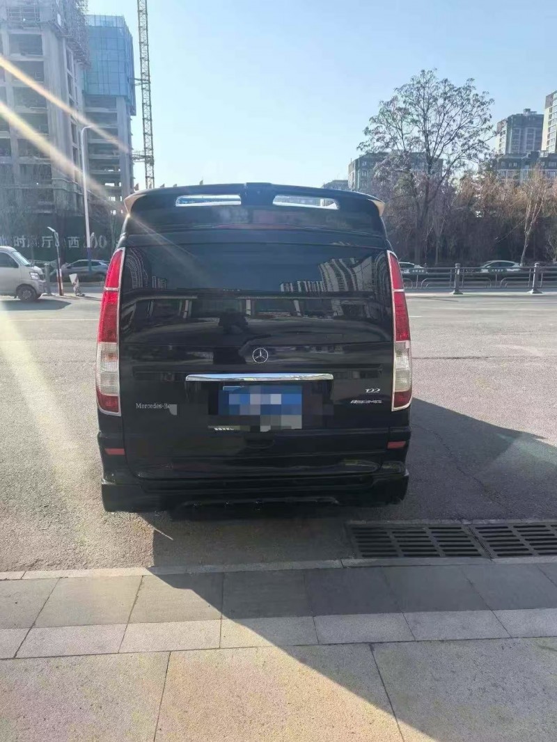 菏泽15年奔驰威霆8