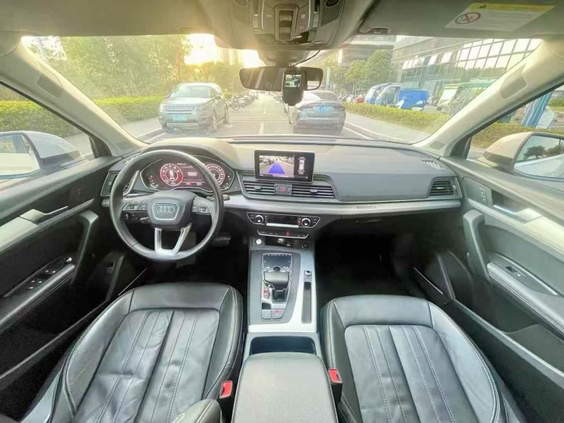 东莞21年奥迪Q54