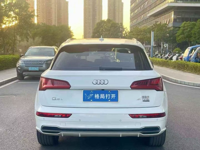 东莞21年奥迪Q59