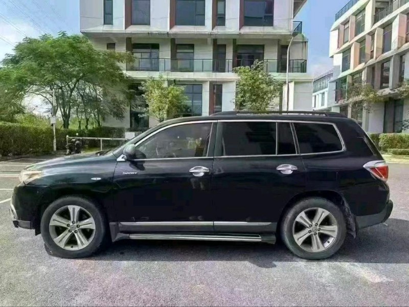 广州13年丰田汉兰达3