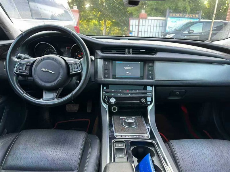 淄博17年捷豹XFL6