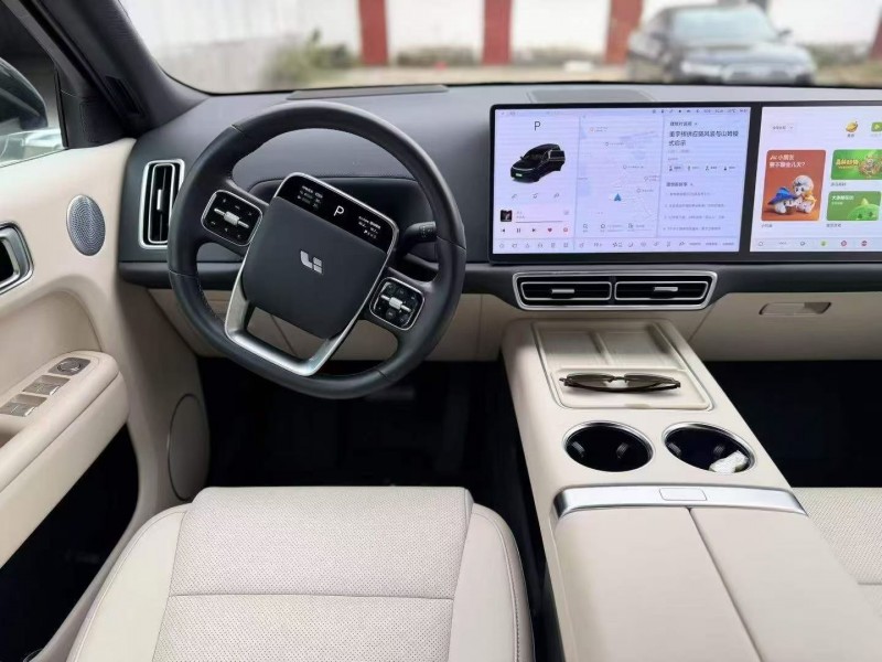 广州25年理想L96