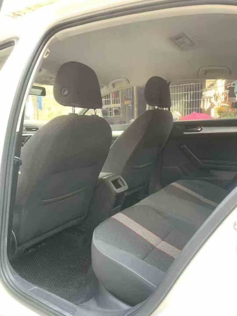 张家界22年大众凌渡6