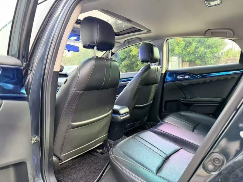 广州19年本田思域5