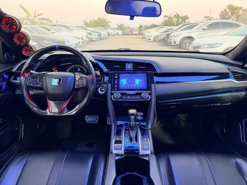 广州19年本田思域6