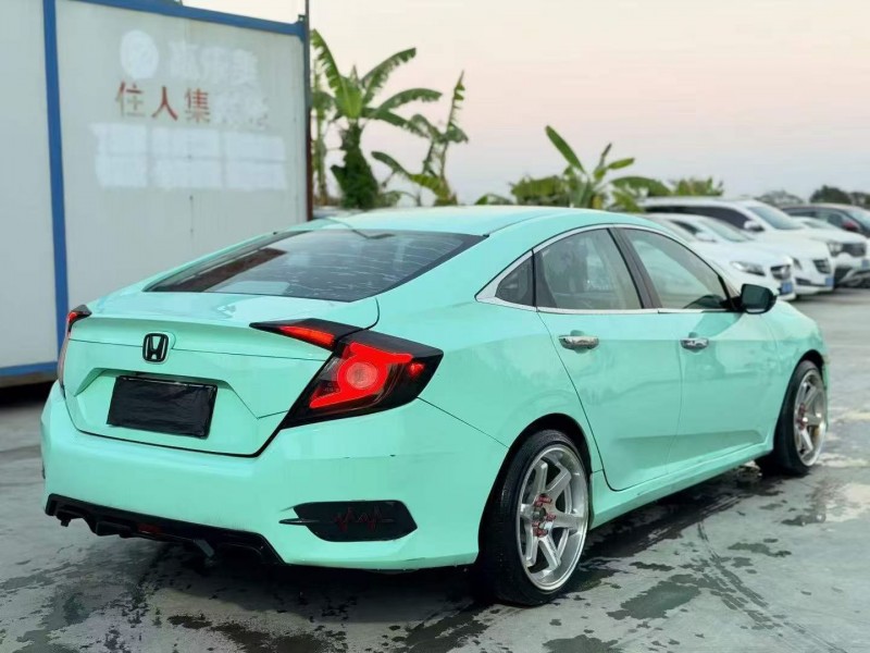 广州19年本田思域8
