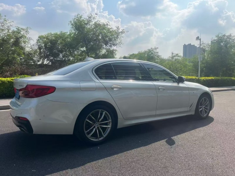 东莞20年宝马5系8