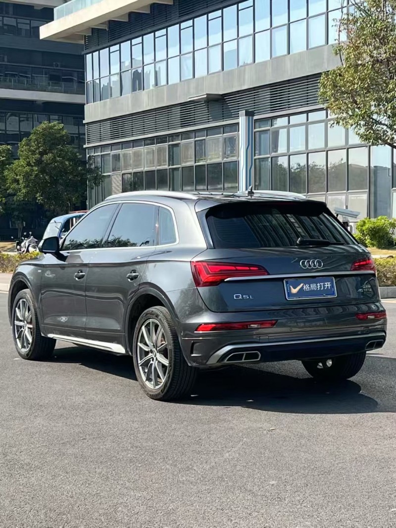 东莞23年奥迪Q58