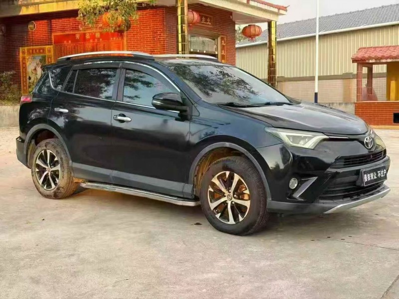 广州18年丰田RAV4荣放5