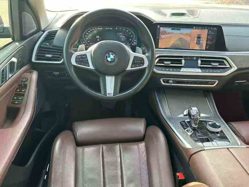 张家界20年宝马X55