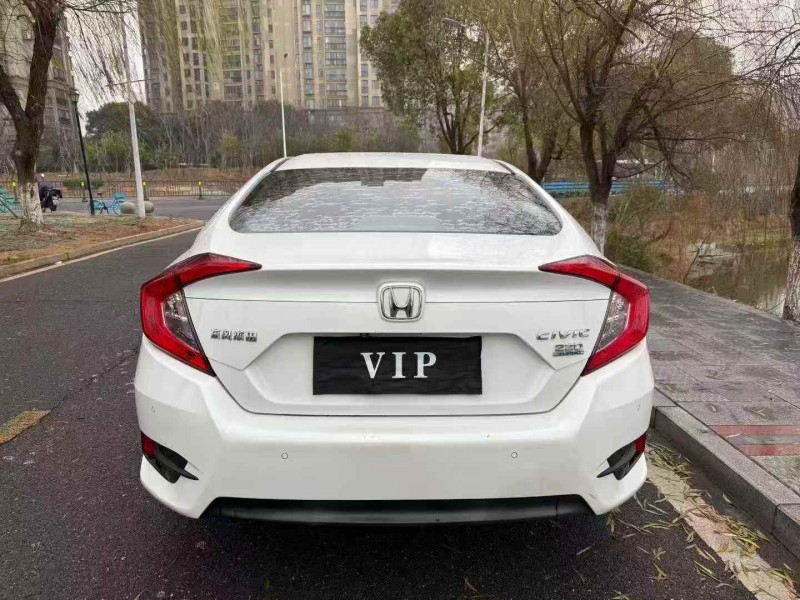 安庆17年本田思域9