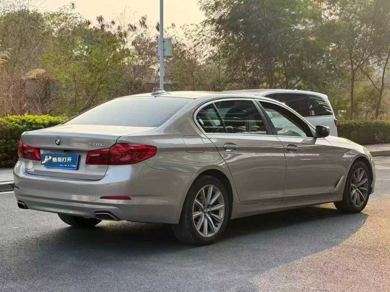 东莞18年宝马5系8