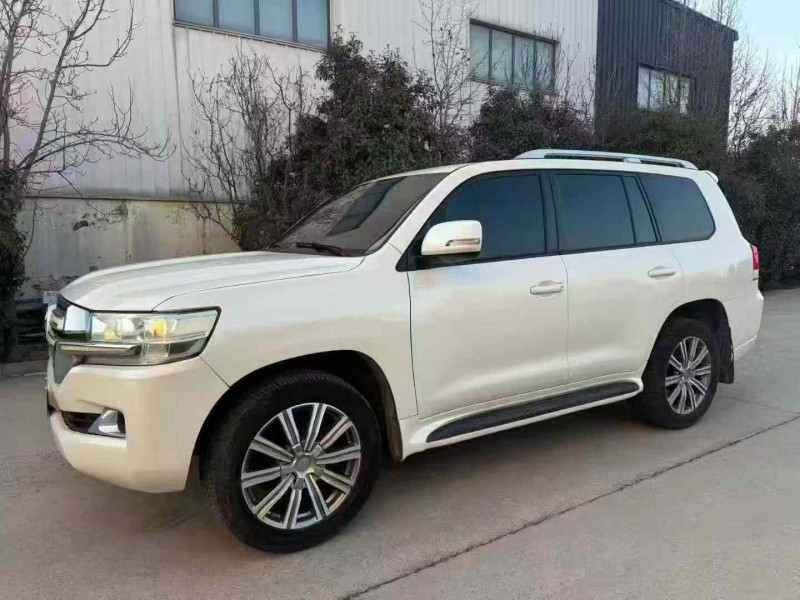 临沂16年丰田兰德酷路泽3