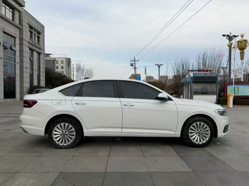 枣庄21年大众朗逸7