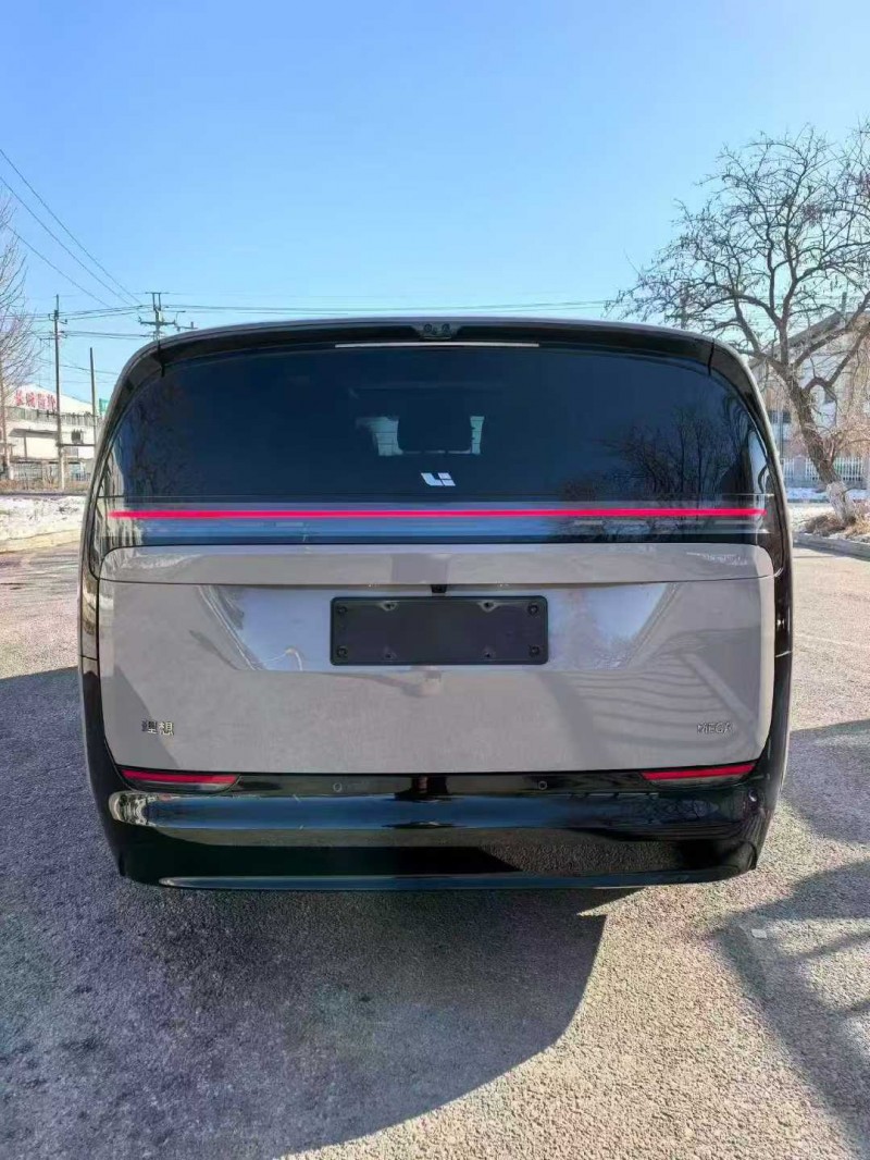 东营24年理想mega9