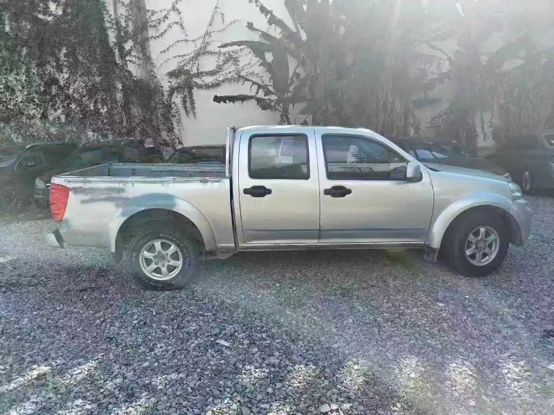 重庆19年长城汽车风骏3