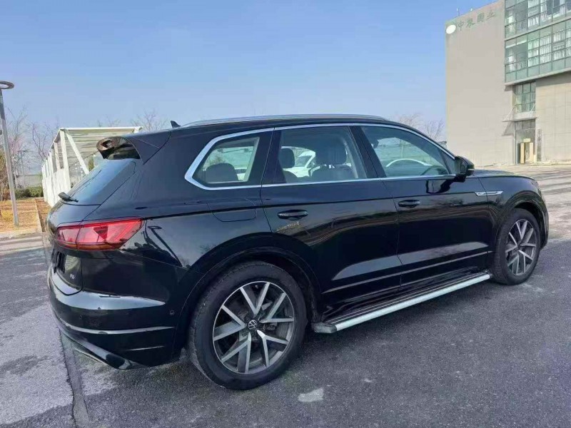 盐城21年大众途锐8