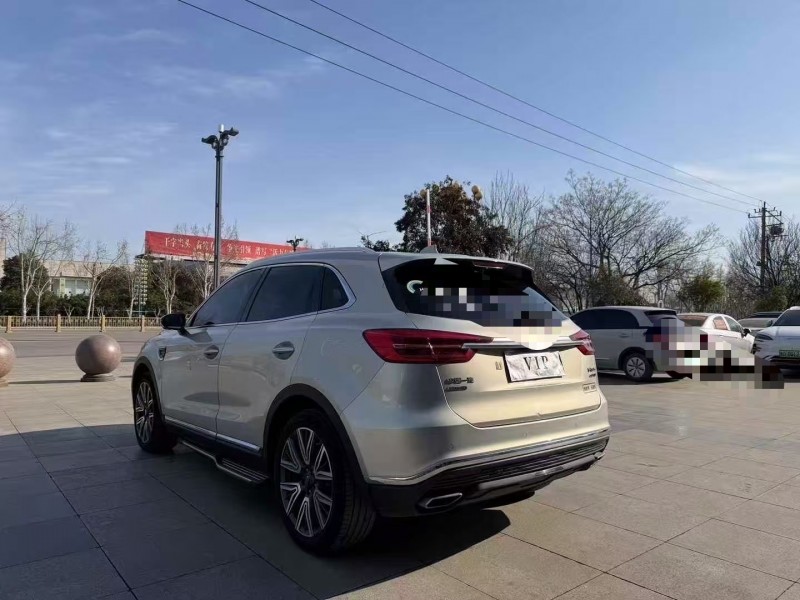 枣庄22年红旗HS58