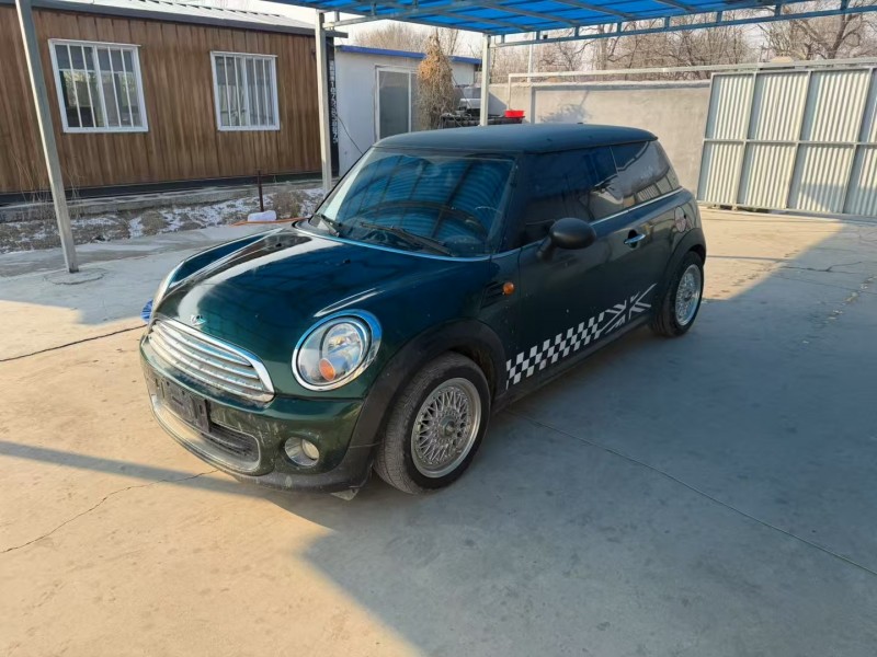 泰安12年宝马迷你3