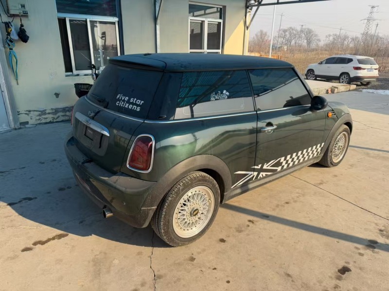 泰安12年宝马迷你8