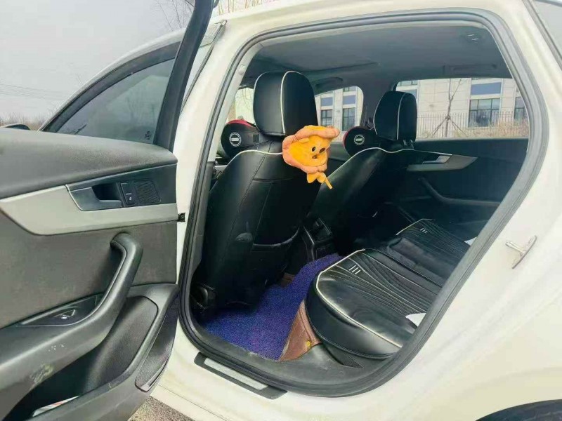 济宁18年本田思域5