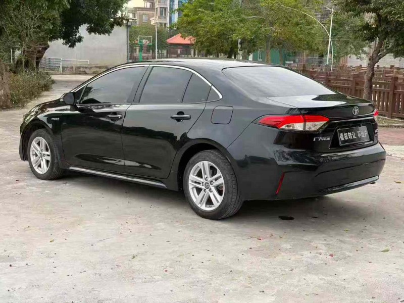 茂名23年丰田雷凌8