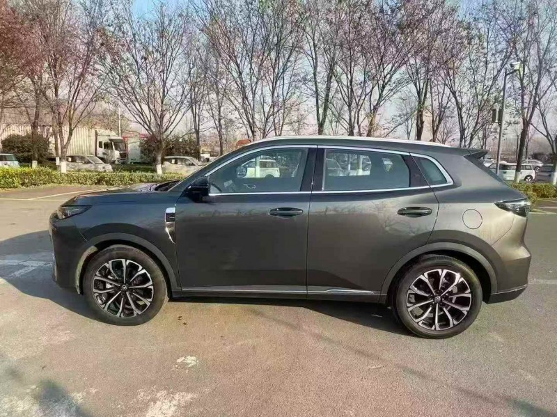 潍坊25年长安汽车CS553