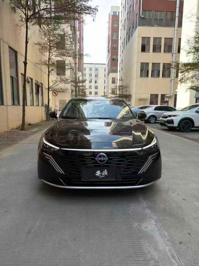 湛江26年日产天籁1