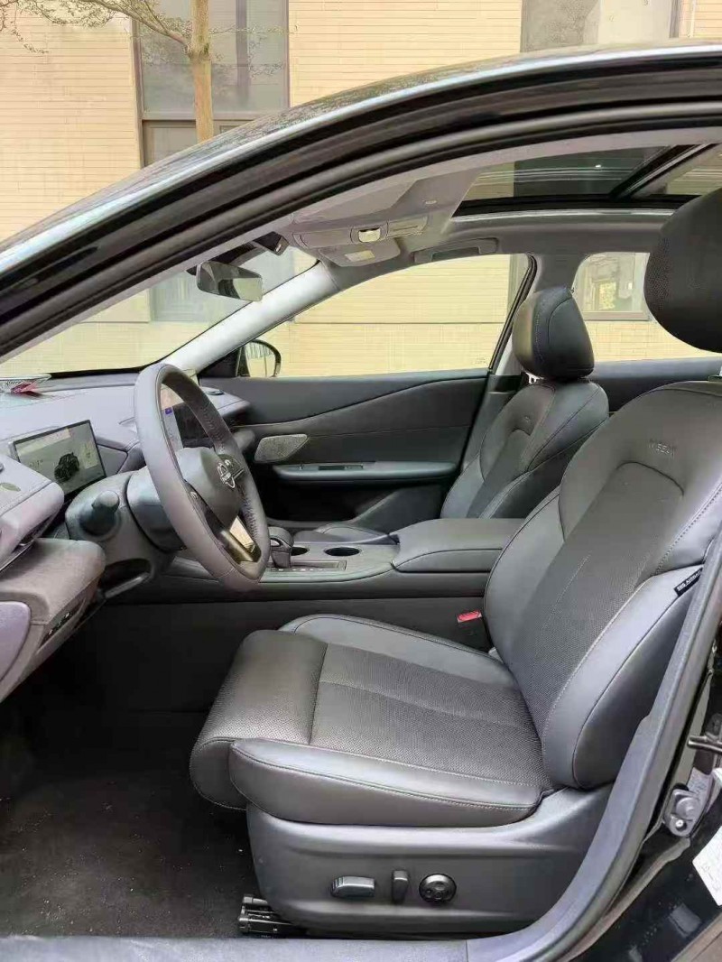 湛江26年日产天籁4